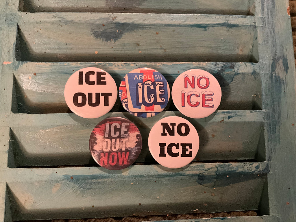 Ice 5 - Pack Buttons / Pins