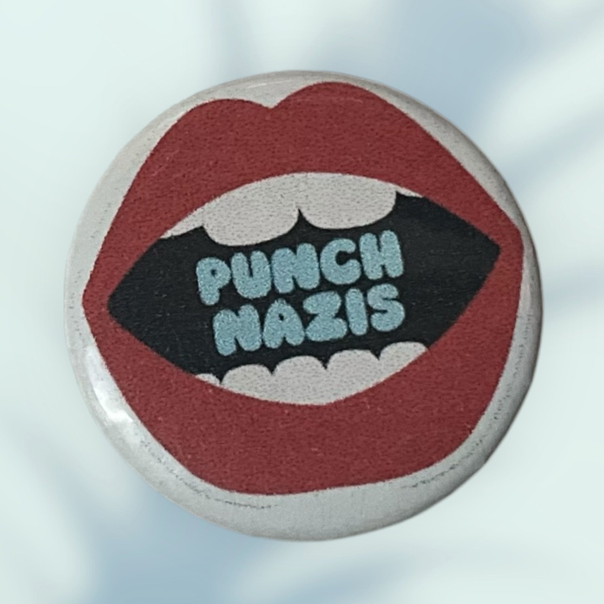 Punch Nazis Button / Pin
