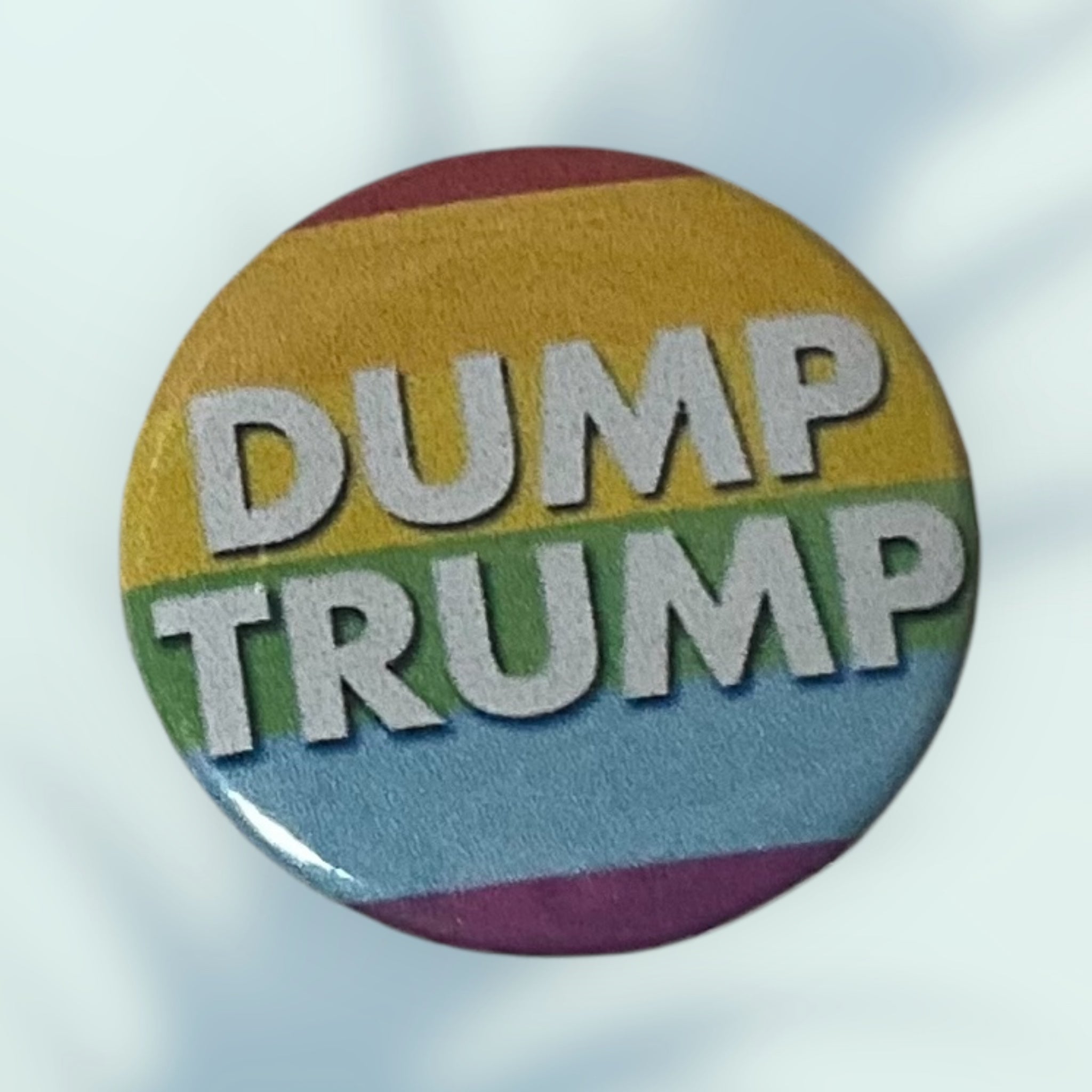 Dump Trump Button / Pin