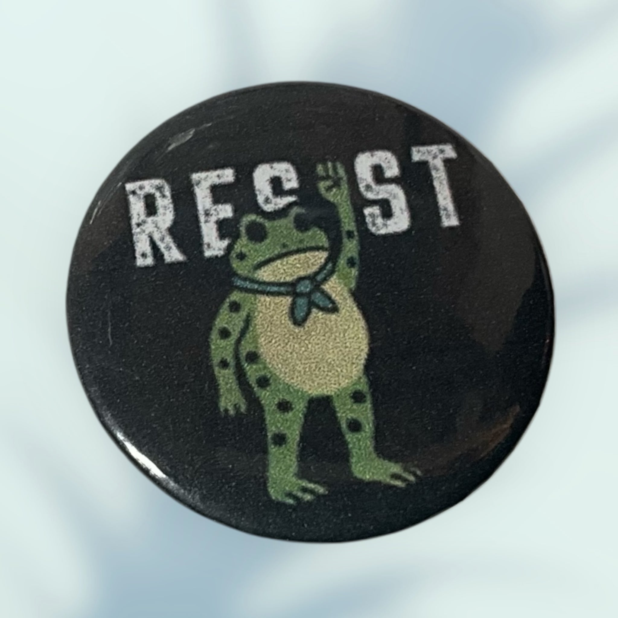 Resist Button /Pins