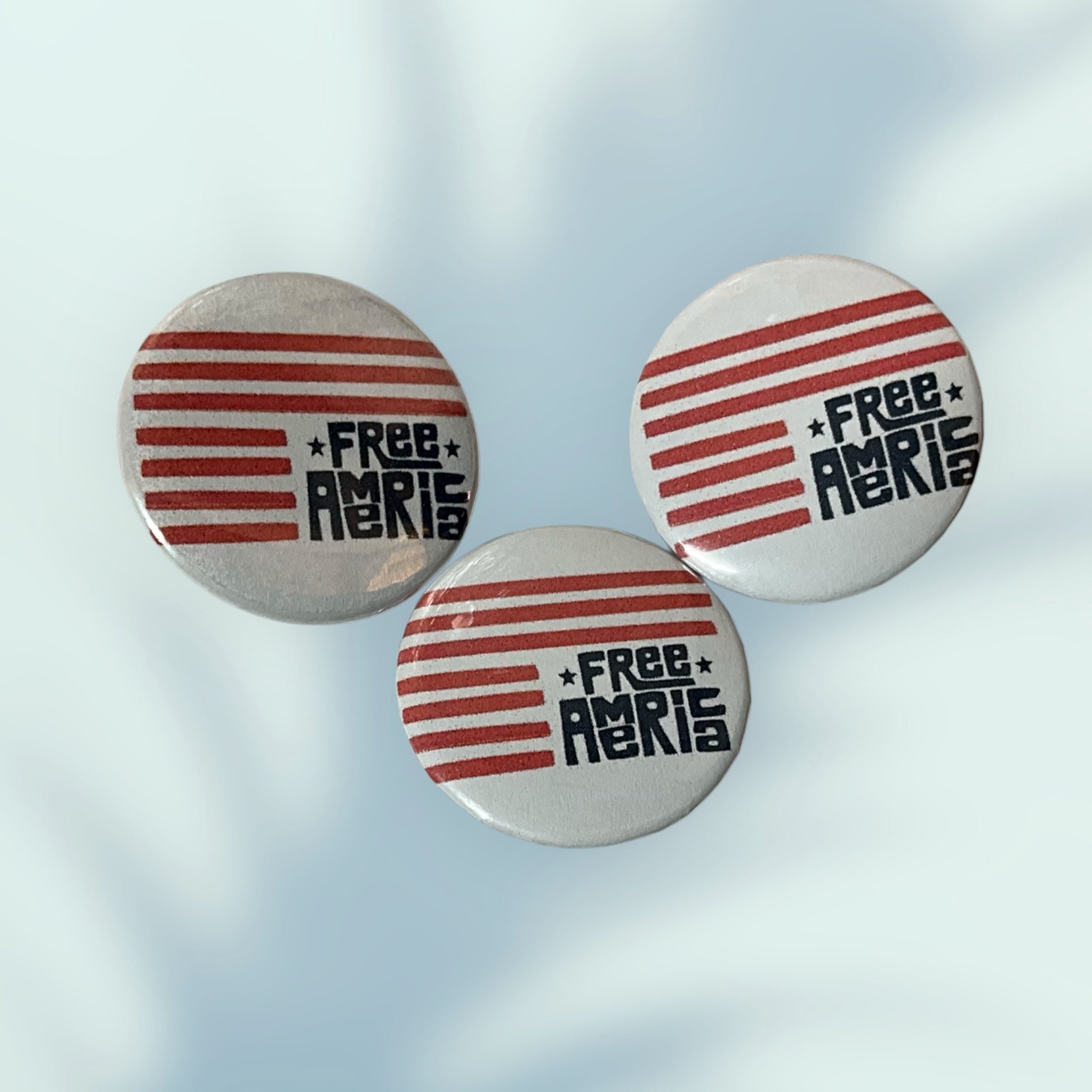 Free America Button / Pin