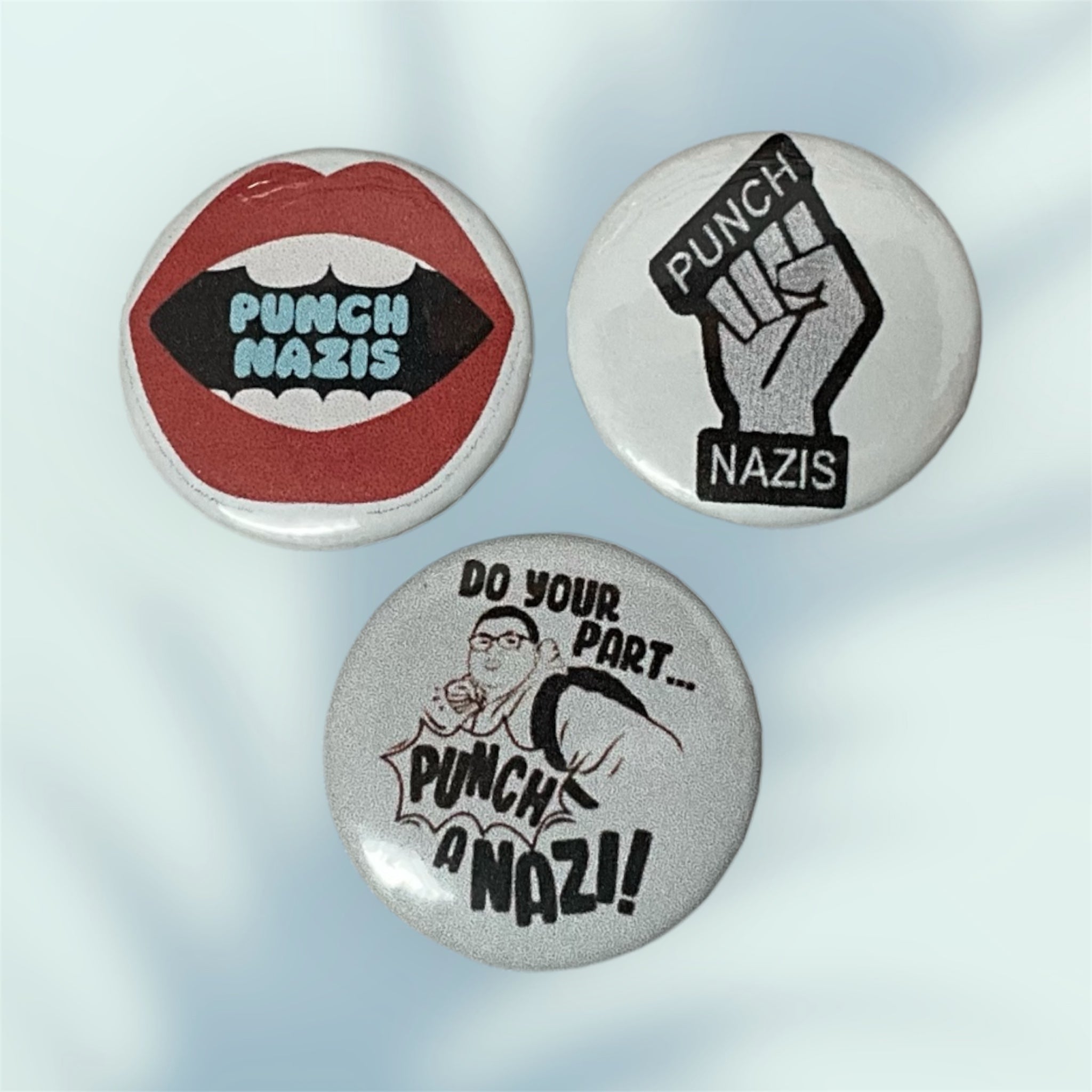 Punch Nazis Button / Pin
